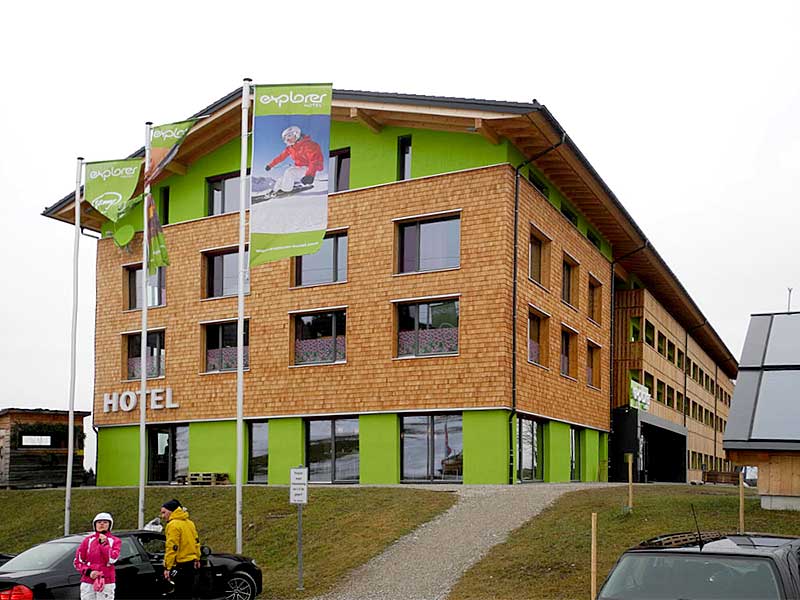 Explorer Hotel Neuschwanstein (Nesselwang) direkt an der Talstation der Skipiste gelegen